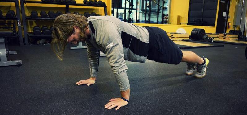 3 Common Push Up Mistakes &#038; How to Correct Them, Athletes&#039; Training Center