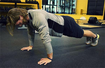 3 Common Push Up Mistakes &#038; How to Correct Them, Athletes&#039; Training Center